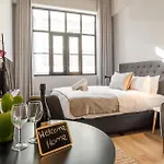 East City Oasis At The Harry